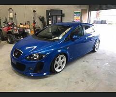 Anyone breaking a Blue 2012 facelift leon