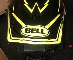 Motorbike/motocross helmet
