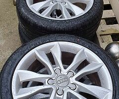 Geniune 17inch audi - Image 4/4