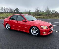 02 is200 sport