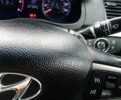141 Hyundai i40 1.7 automatic very clean car with low mileage and great spec. Full details onDondeal