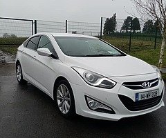 141 Hyundai i40 1.7 automatic very clean car with low mileage and great spec. Full details onDondeal - Image 5/10