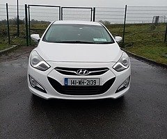 141 Hyundai i40 1.7 automatic very clean car with low mileage and great spec. Full details onDondeal - Image 9/10