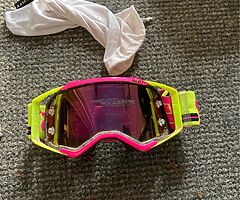 Mx gear