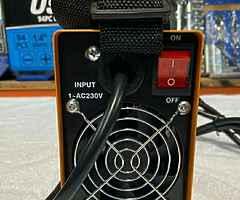 New US snap mac 200amp inverter welders 
Free Delivery - Image 4/7