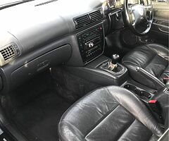 2004 Volkswagen  Passat - Image 3/9