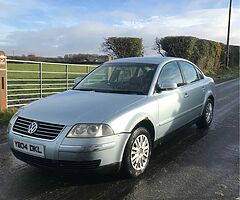2004 Volkswagen  Passat - Image 4/9