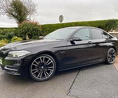 2016 BMW Series 5 - Image 4/10