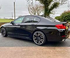 2016 BMW Series 5 - Image 5/10