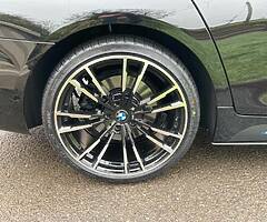 2016 BMW Series 5 - Image 9/10