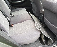Toyota Corolla - Image 6/10