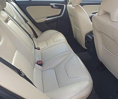 2016 Volvo S60 2.0cc Diesel - Image 10/10
