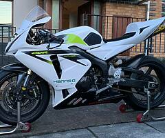Race track bike