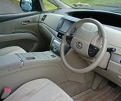 Toyota Estima hybrid 2.4