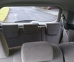 Toyota Estima hybrid 2.4 - Image 4/10