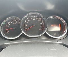 Dacia Duster - Image 10/10