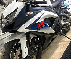 2010 Suzuki GSX-R - Image 3/10