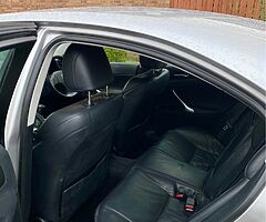2006 Lexus IS220D - Image 3/8