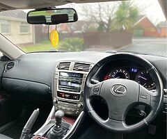 2006 Lexus IS220D - Image 5/8