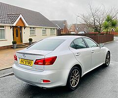 2006 Lexus IS220D - Image 8/8