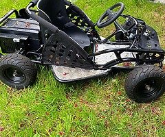 2019 Predator  Apex