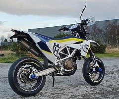 husqvarna 701 supermoto