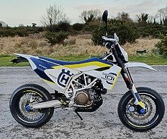 husqvarna 701 supermoto