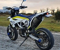 husqvarna 701 supermoto - Image 5/5