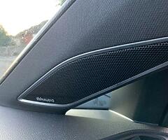 VW Golf R - Image 8/10