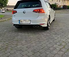 VW Golf R - Image 10/10