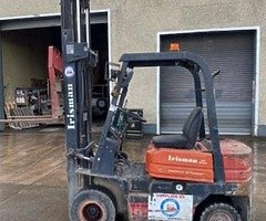 Wanted: forklift & Racking