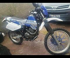 Suzuki dr350