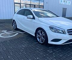16 merc a180 tax tested and low miles - Image 3/9