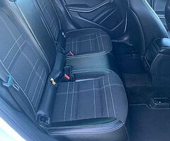 16 merc a180 tax tested and low miles - Image 7/9