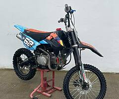 2011 Stomp 160