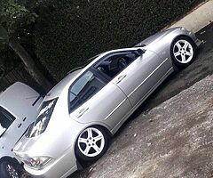 2003 Lexus IS 200