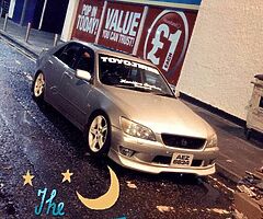 2003 Lexus IS 200 - Image 4/10