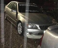 2003 Lexus IS 200 - Image 8/10