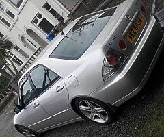 2003 Lexus IS 200 - Image 9/10