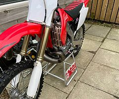 2006 Honda CR