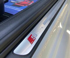 2014 Audi A4 - Image 8/10