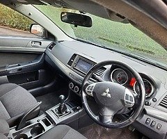 MITSUBISHI LANCER - Image 6/6