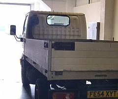 2005 Nissan cabster tilt bed