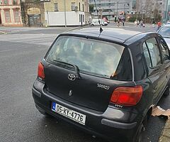 Toyota Yaris - Image 3/4
