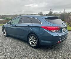 2015 HYUNDAI i40 ESTATE 1,7 DIESEL IMMACULATE 6 SPEED MANUAL 102,000 MILES
