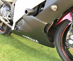 2008 Yamaha YZF-R - Image 10/10