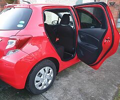 2016 Toyota Vitz - Image 6/10