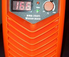 Brand new german manufactured 250AMP inverter welders Free delivery nationwide