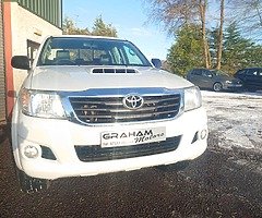 2015 Toyota Hilux - Image 9/10