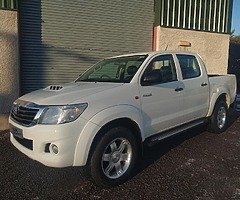 2015 Toyota Hilux - Image 10/10